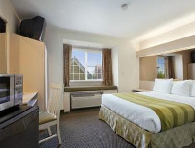 фото отеля Microtel Inn & Suites Lodi