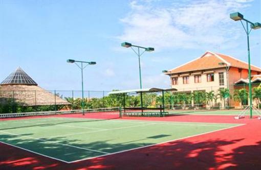 фото отеля Long Hai Beach Resort