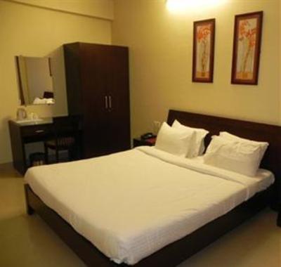 фото отеля Reeva Suites