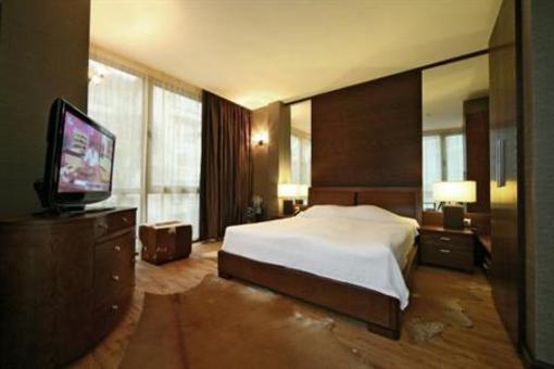 фото отеля City Hotel Pleven