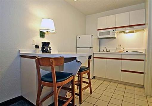 фото отеля Studio 6 Hotel Coral Springs