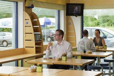 фото отеля Ibis Budget Charleroi Aeroport