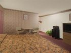 фото отеля Americas Best Value Inn & Suites Oasis of Eden