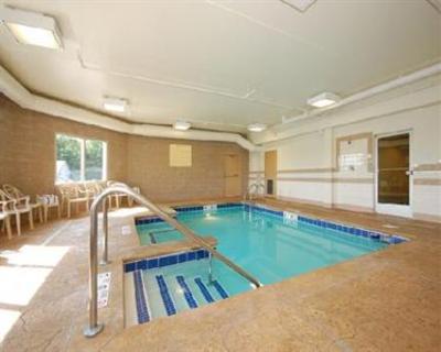 фото отеля Comfort Inn & Suites Saratoga Springs