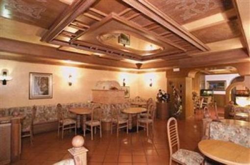 фото отеля Hotel Vittoria Folgaria