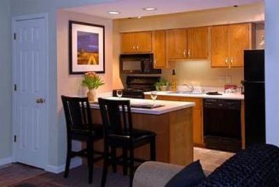 фото отеля Chase Suite Hotel Kansas City Airport