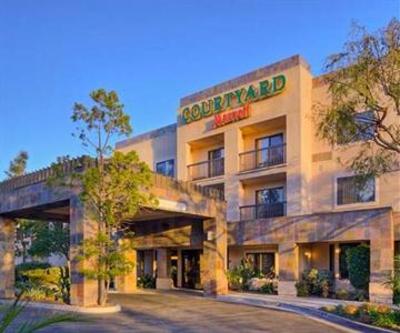 фото отеля Courtyard San Diego Carlsbad
