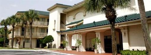 фото отеля Masters Inn Columbia Knox Abbott