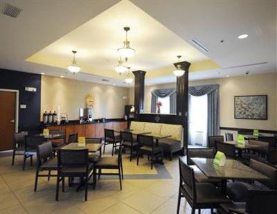 фото отеля La Quinta Inn & Suites Indianapolis Airport Plainfield