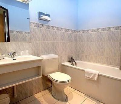 фото отеля Hotel les Frangins