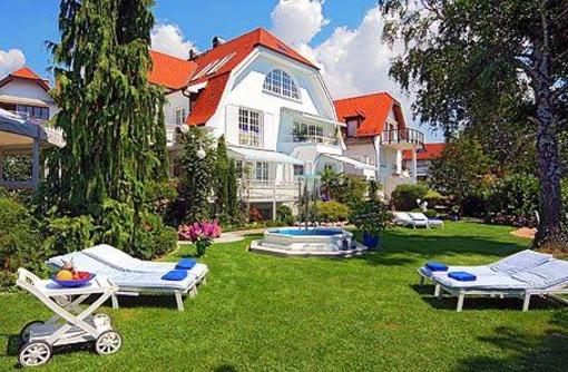 фото отеля Hotel Villa am See Hagnau