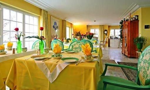 фото отеля Hotel Villa am See Hagnau