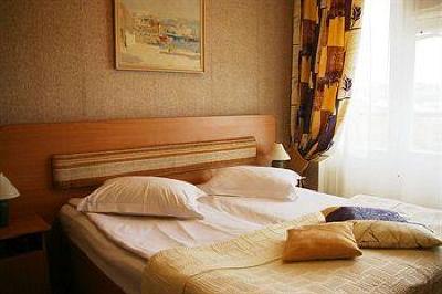 фото отеля Hotel Ukraina