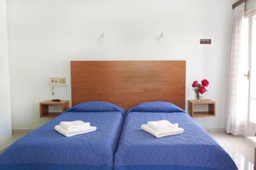 фото отеля George House Lygia