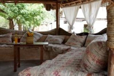 фото отеля Kenyaways Beach Bed & Breakfast & Restaurant