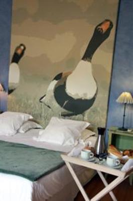 фото отеля Les Arcades Hotel Aigues-Mortes