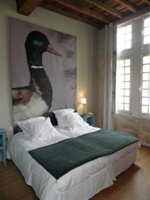фото отеля Les Arcades Hotel Aigues-Mortes