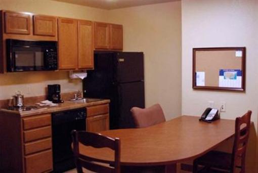 фото отеля Candlewood Suites Tulsa