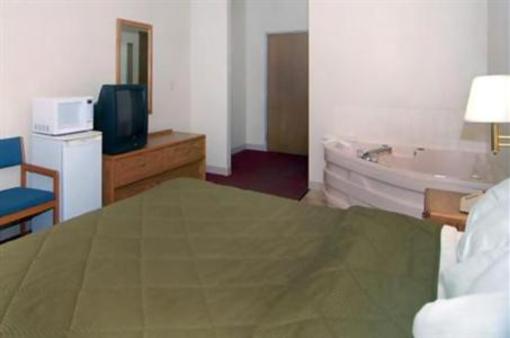 фото отеля Days Inn South Lansing