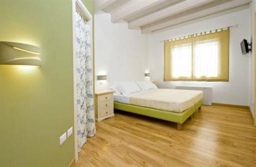 фото отеля L'Orso e l'Ape B&B