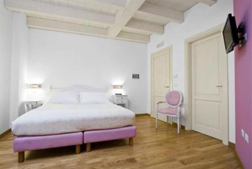 фото отеля L'Orso e l'Ape B&B
