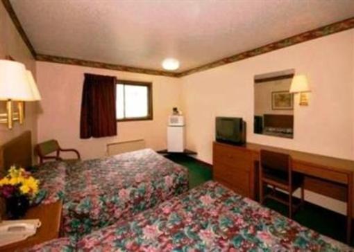 фото отеля Econo Lodge Mitchell