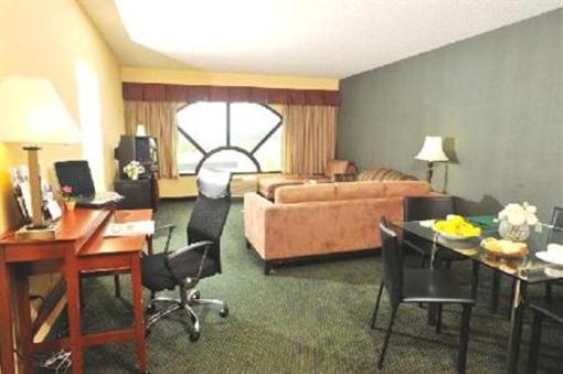 фото отеля Comfort Inn & Suites Brandywine Valley