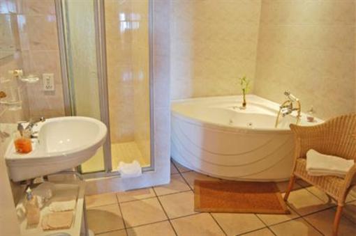 фото отеля Luna Lodge Plettenberg Bay