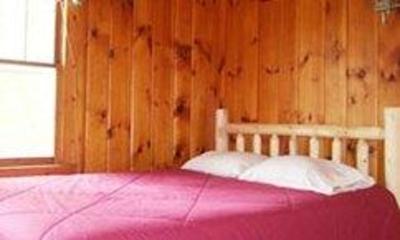 фото отеля Hideaway Waterfront Cottages