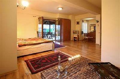 фото отеля Efe Hotel Gocek