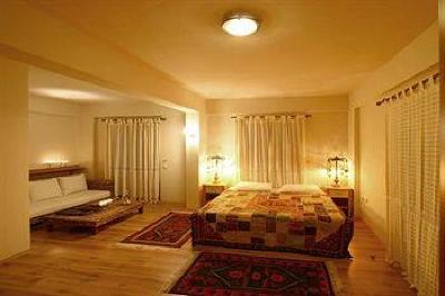 фото отеля Efe Hotel Gocek