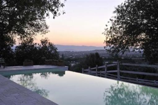 фото отеля Kemal Bey Range & Hotel Urla