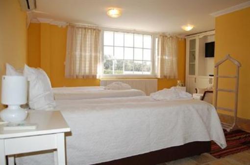 фото отеля Kemal Bey Range & Hotel Urla