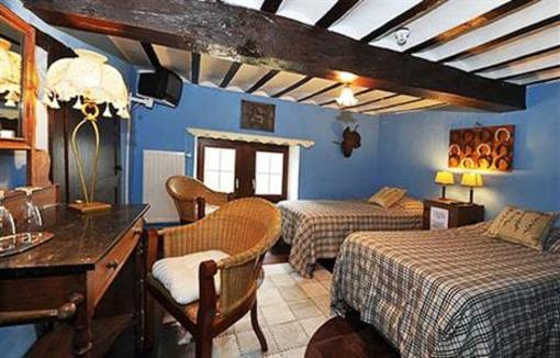 фото отеля Le Relais du Crouly