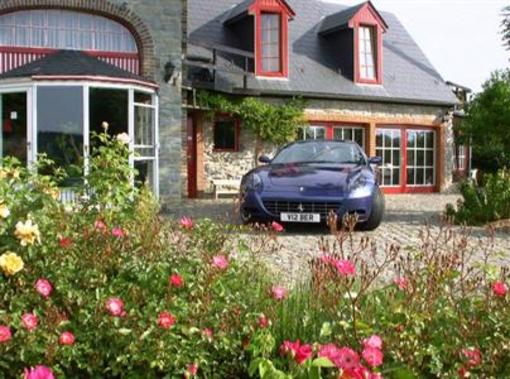 фото отеля Le Relais du Crouly