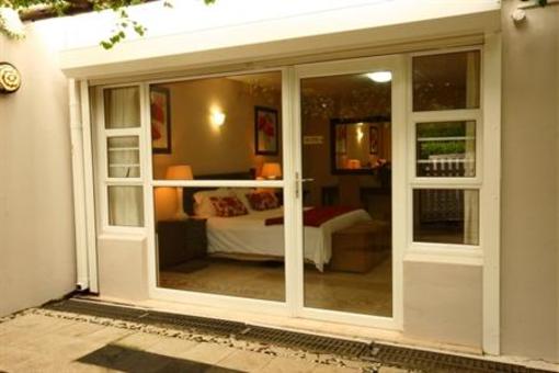 фото отеля Chartwell Guest House