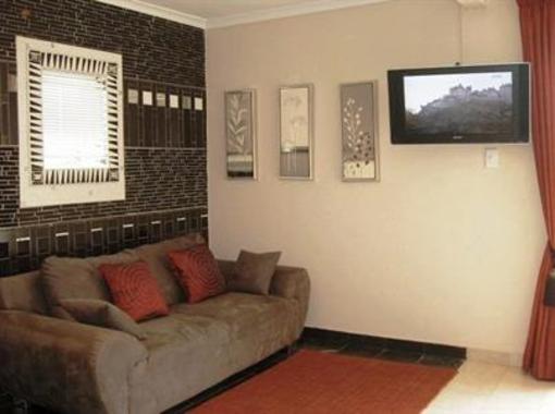 фото отеля Chartwell Guest House