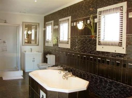 фото отеля Chartwell Guest House