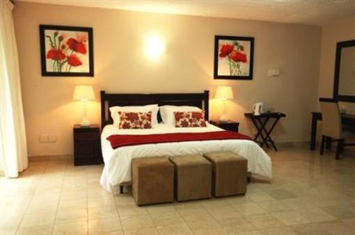 фото отеля Chartwell Guest House