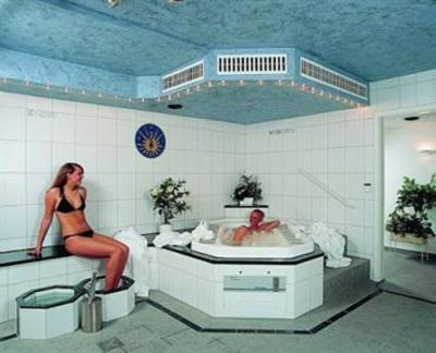 фото отеля Hotel Traube Lossburg