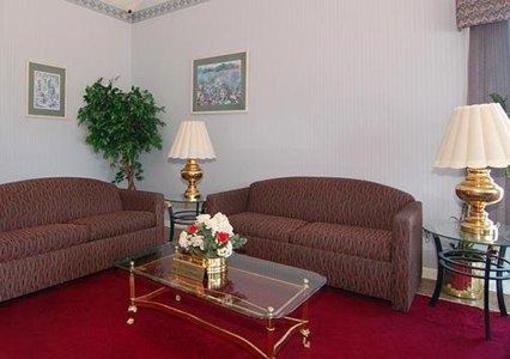 фото отеля Econo Lodge Little Creek