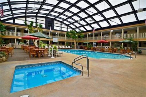 фото отеля Best Western Fox Valley Inn