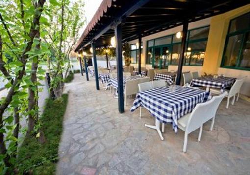 фото отеля Akti Liakada Hotel