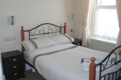 фото отеля The Senarth Guest House Llandudno