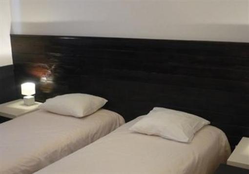 фото отеля La Taverne ML Hotel Trouville-sur-Mer