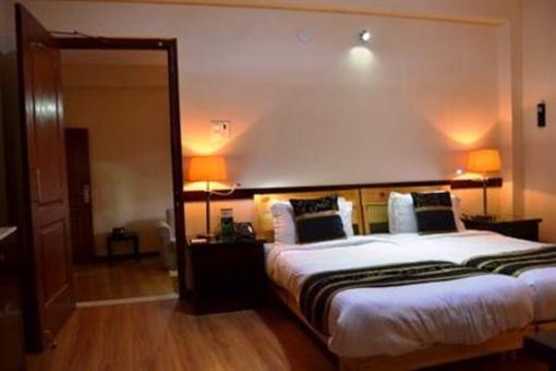 фото отеля Hotel Spic-N-Span