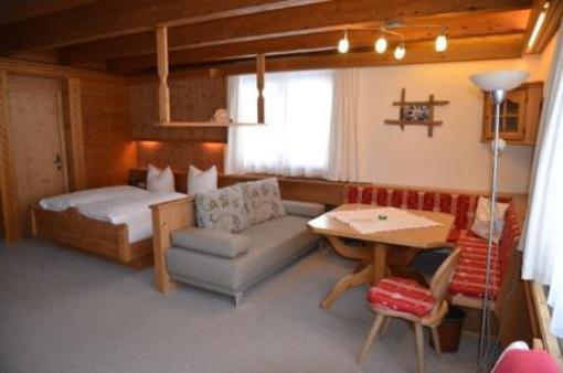 фото отеля Apartmenthaus Bader Leutasch