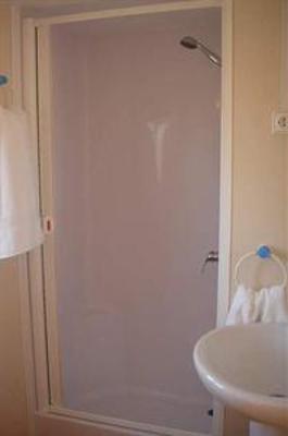 фото отеля Camping Presa de la Viñuela Bungalows