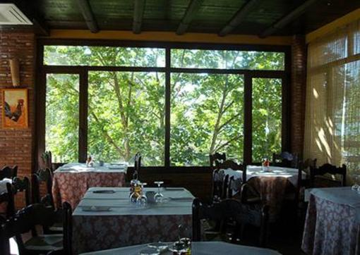 фото отеля Camping Presa de la Viñuela Bungalows