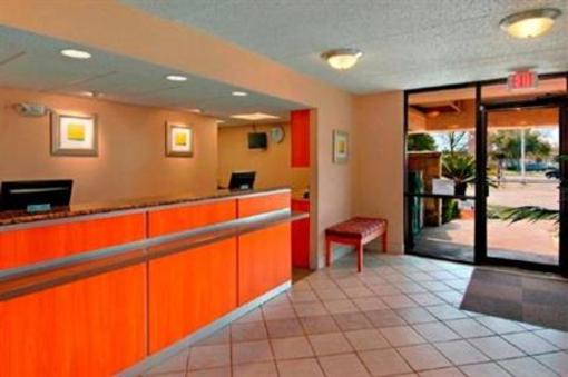 фото отеля Red Roof Inn Jacksonville - Orange Park